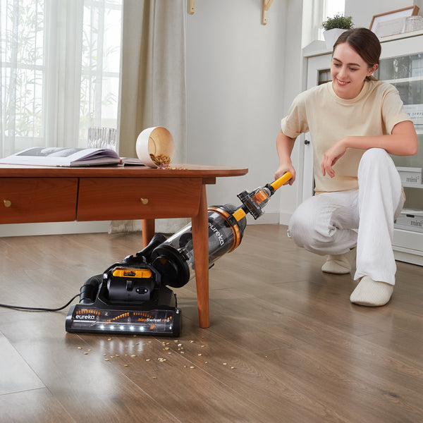 NEU350C MaxSwivel Pro Upright Vacuum